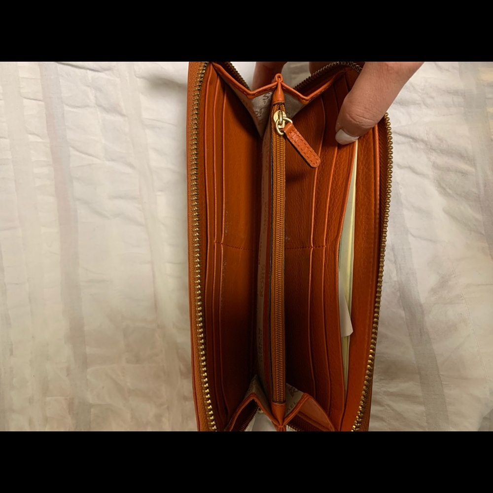 Wallet - Picture 3 of 3